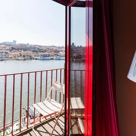 Go2oporto - Ribeira Do * ポルト